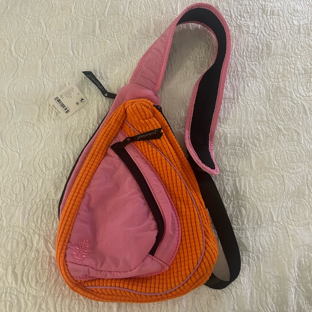 NEW Free People Movement Cold Shoulder Sling Bag Orange & Pink Crossbody NWT - Picture 2 of 5